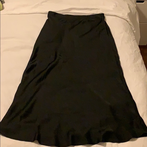 Nasty Gal Dresses & Skirts - Black silky midi skirt
